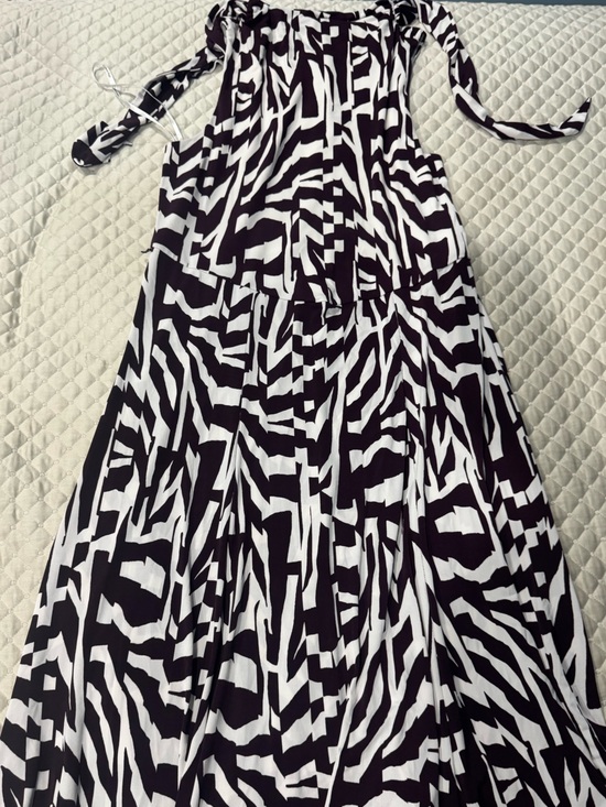 Calvin Klein Dresses & Skirts - Calvin Klein Brown and White Abstract Patterned Dress